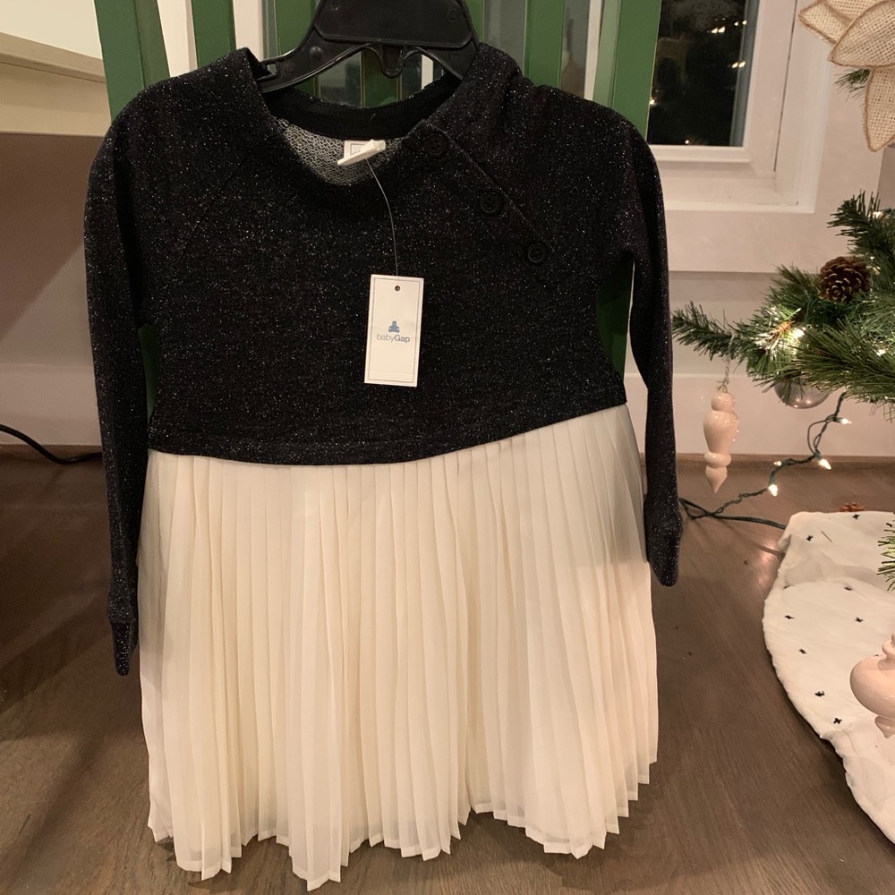 Gap holiday dress